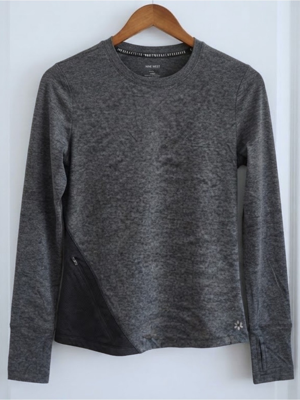 Training Top • NWOT
Nine West • Women’s Sportwear Fitted Training Top - Picture 2 of 3